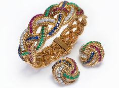 Boucheron Diamond Emerald Ruby Sapphire 18K Gold Bracelet Earrings Set. Gem Bracelets, Jewellery Luxury, Sabyasachi Jewellery, 18k Gold Bracelet, Luxury Jewelry Brands, Gems Bracelet, Bangles Jewelry Designs, Costume Jewelry Earrings, Ruby Sapphire