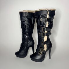 Size is labeled as US 5 Condition is 8/10. Some wear signs are possible as item is pre-loved.  ⟡next day shipping from Europe ⟡shipping up to 2-3 weeks ⟡please be wary of shipping delays ⟡always sending tracked Leather Black Boots, Boots With Buckles, Vintage Boots, Pretty Shoes, Heel Boots, Black Leather Boots, Womens Heels, Pump Shoes, Winter Boots