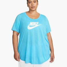 Nwt Women's Plus Size Nike Tunic Tee. Last 1 Left!!! Nike Relaxed Fit Shirt For Spring, Nike Blue Tops For Spring, Nike Blue Shirt For Summer, Nike Blue T-shirt For Spring, Nike Relaxed Fit Top For Summer, Casual Blue Nike Tops, Nike Shirts Women's, Nike Running Top, Athletic Tops Women