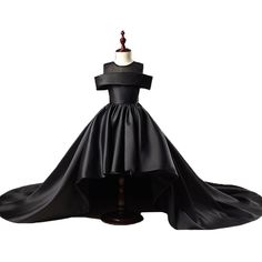 Elegant Flower Girl Dress, Black Flower Girl Dress, Kids Pageant Dresses, Girls First Communion Dresses, Girls Communion Dresses, Girls Black Dress, Party Frocks, First Communion Dresses, Girls Pageant Dresses