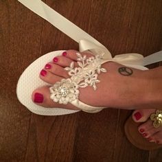 BRIDAL Flip Flops Bridal sandalsWEDDING Flip | Etsy White Lace Wedding Sandals, White Open Toe Flip Flops For Wedding, Summer Wedding Bridal Accessories, Adjustable Fit, Summer Wedding Bridal Accessories, Adjustable White Flip Flops For Wedding, White Adjustable Flip Flops For Wedding, Elegant Wedding Flip Flops With Rhinestones, Elegant Rhinestone Flip Flops For Wedding, Elegant Rhinestone Wedding Flip Flops