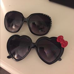 Two Pairs Of Fashionable Sunglasses! Bundle Set! Fun Black Sunglasses For Parties, Fun Black Sunglasses For Vacation, Cute Black Sunglasses With Uv Protection, Black Sunglasses With Mirrored Lenses, Fashionable Sunglasses, Sunglasses Brand, Sunglasses Branding, Fashion Sunglasses, New Color