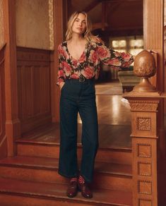 The Painter Pant. -- Rinse Wash – The Great. Jewel Top, Nyfw Street Style, The Painter, The Jewel, Button Up Blouse, Professional Outfits, Business Casual Outfits, Office Outfits, 70s Fashion