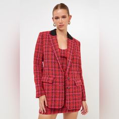 Sophisticated And Stylish, This Single-Breasted Tweed Blazer Has It All. This Blazer Is Perfect For Dressing Up Any Outfit With Its Boyfriend Fit And Stylish Lapel Collar. Completed With Flap Pocket And Long Sleeve, This Piece Will Keep You Looking Chic All Season Long. Keep Your Look Polished By Wearing This Blazer With A Simple Dress Or Jeans And Tee Combo. Single Vent Imported Shoulder Pads Tweed Heart Buttons Pink Red And Black Lilac Blazer, Light Blue Blazer, Pink Jacket Blazer, Rose Jacket, Hot Pink Blazers, Yellow Blazer, Cropped Blazer Jacket, Navy Blue Jacket, Satin Blazer