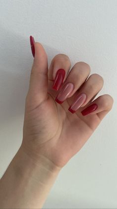 My 2 Personalities Shoes, Hippie Nails, Simple Gel Nails, Casual Nails, Glow Nails, Classy Acrylic Nails, Soft Nails, Red Nail, Hot Nails