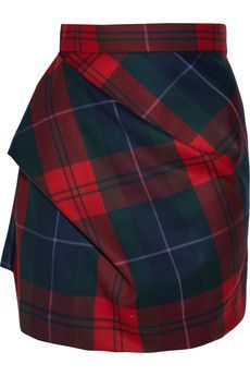 Vivienne Westwood tartan mini ? YES PLEASE ! Vivienne Westwood Tartan, Rock Dress, Looks Kate Middleton, Tartan Mini Skirt, Tartan Fashion, Rok Mini, White Stockings, Tartan Skirt, Vivienne Westwood Anglomania