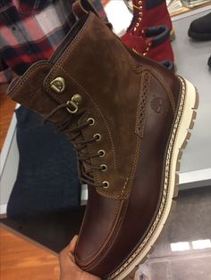 Mens Rugged Boots, Men Work Boots, Timberland Boots Style, Timberland Boots Mens, Cowboy Shoes, Rugged Boots, Bespoke Shoes, Custom Boots, Mens Boots Fashion