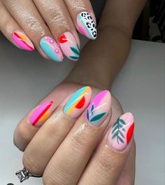 2023 Aura, Trendy Summer Nails 2023, Groovy Floral Nails, Best Summer Nails, Trendy Summer Nails, Acrylic Nails Designs, Summer Nails Art