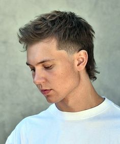 Short Mullet with Temp Fade Classy Mullet, Short Mullet Haircut Men, Faded Mohawk Boys, Trendy Mullet, Temp Fade, Popular Boys Haircuts, Baseball Haircuts, Cool Mullets, Hockey Hair