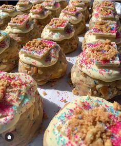 there are many cookies that have sprinkles on them