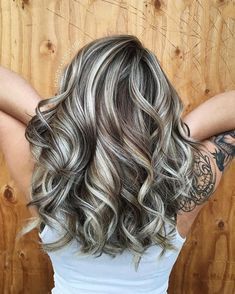 Chocolate and Metallic Blonde Blend Rambut Brunette, Chocolate Hair, Silver Blonde, Hair 2024, Hair Color Highlights, Brown Blonde Hair