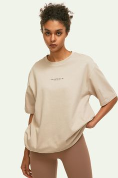 This YPL Drapey Crew Neck T-shirt has a loose fit drop shoulder design for maximum comfort. Its threaded neckline and cuffs give it a modern look, and a front logo adds a touch of style. Whether you’re after a casual look or a comfortable fit, this t-shirt has it all. Urban Style Relaxed Fit Short Sleeve Sweatshirt, Athleisure Tops With Letter Print And Drop Shoulder, Relaxed Fit Text Print Tops For Athleisure, Basic Drop Shoulder Tops For Streetwear, Boxy Fit Crew Neck Top For Everyday, Urban Drop Shoulder Tops With Letter Print, Everyday Athleisure Tops With Letter Print, Trendy Drop Shoulder Top With Logo Print, Trendy Drop Shoulder Tops With Logo Print