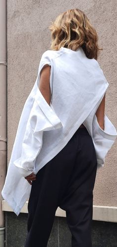 Casual Asymmetrical Summer Shirt, Summer Cotton Cold Shoulder Tops, Asymmetrical Linen Tops For Spring, Summer Cold Shoulder Cotton Tops, Chic Asymmetrical Summer Shirt, Oversized Shirt With Asymmetrical Hem For Summer, Oversized Summer Shirt With Asymmetrical Hem, Asymmetrical White Blouse For Summer, White Asymmetrical Blouse For Summer