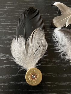 Pheasant Feather Ornaments, Feather Hat Pins Diy, Hat Pins Diy, Pheasant Feather Decor, Feather Crafts Diy, Jessica White, Hunting Diy, Feather Diy, Oktoberfest Outfit