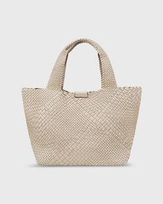 Mercato Handwoven Tote in Beige Leather | Shop Ann Mashburn Ann Mashburn, Perfect Purse, Market Tote, Leather Shops, Weaving Techniques, Cotton Totes, Free Bag, Calf Leather, Burlap Bag