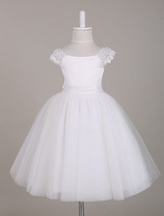 Silhouette Princess Neckline Bateau Hemline/Train Knee-Length Back Details Zipper Fabric Tulle Embellishment Sash, Lace Sleeve Length Sleeveless Fully Lined Yes Weight 0.55kg Cream Short Sleeve Dress For Dress-up, White A-line Princess Dress For Wedding, White Short Sleeve Dress For Dress-up, White Spring Princess Dress For Bridesmaid, Tulle Dress With Fitted Bodice For Confirmation, Fitted Short Sleeve Lace Dress For Dress-up, Fitted Short Sleeve Lace Dress For Dress-up Occasions, Fitted Gown With Lace Bodice For Dress-up, Fitted Lace Dress With Short Sleeves For Dress-up