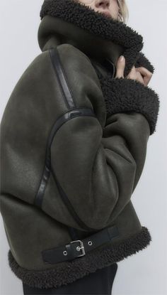 Warm Faux Shearling Jacket: Double-Sided Fleece Coat - blackish green- M Fall Sheepskin Fur Coat With Fleece Lining, Fall Outerwear With Fleece Lining And Sheepskin, Fall Sheepskin Outerwear With Fleece Lining, Winter Sherpa Fur Coat With Faux Fur Trim, Sheepskin Outerwear With Fleece Lining, Sheepskin Outerwear With Fleece Lining And Long Sleeves, Winter Sherpa Fur Coat With Faux Fur Lining, Winter Sherpa Coat With Faux Fur Lining, Casual Shearling Fur Coat For Cold Weather