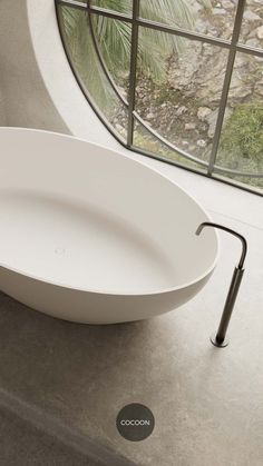 Minimalist elegance meets natural light. Our range of bath tubs perfectly complement organic shapes and lines within a space. The Piet Boon by COCOON collection in Gunmetal adds contrasting touches. Discover the full collection at byCOCOON.com We deliver worldwide 🌎🌍🌏 freestanding bath | free standing bath | luxury bathrooms | luxury bathroom design | freestanding bathtubs | bathroom faucet | bathroom fixtures and fittings