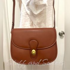 Nwt Choose: Black Navy Tan Brown Like Coach Style Except Vegan - Faux Leather ! Comparable To Dooney & Bourke Style Too. Brown Leather Bag, Coach Crossbody, Dooney Bourke, Tan Brown, Women's Style, Blue Brown, Black And Navy, Leather Bag, Brown Leather