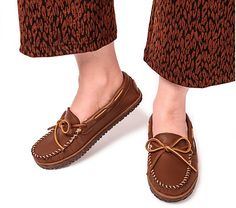 Minnetonka Women's Deerskin Tread Moccasin - QVC.com Flat Moccasins With Textured Sole For Fall, Fall Flat Moccasins With Textured Sole, Brown Moccasins With Textured Sole For Fall, Fall Brown Moccasins With Textured Sole, Brown Moccasins With Cushioned Footbed And Flat Heel, Comfortable Fall Moccasins With Textured Sole, Brown Moccasins With Leather Footbed For Fall, Brown Moccasins With Rubber Sole For Fall, Comfortable Fall Moccasins With Round Toe