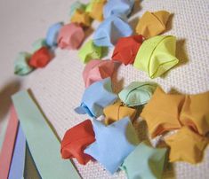 some origami stars are laying on the table