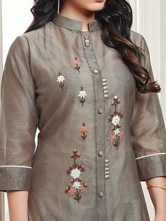 Silk Kurti Designs, Indian Kurti Designs, Churidar Neck Designs, Kurti Sleeves Design, New Kurti Designs, Mode Kimono, Designer Kurti Patterns, Simple Kurti Designs, Embroidery On Kurtis