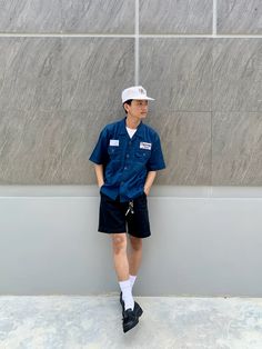 Shortpant Outfit Men, Man Outfit Short Pants, Ootd Short Pants Men, Short Pants Outfit Men Street Styles, Loafers And Shorts Outfit Men, Outfit Cowok Simple, Black Short Length Streetwear Pants, Workshirt Outfit Men, Work Shirt Outfit Men