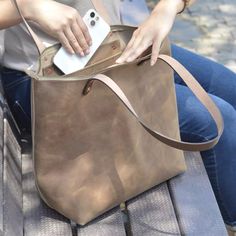 Compact Umbrella, Large Leather Tote Bag, Leather Industry, Large Leather Tote, Handbags Affordable, Everyday Tote, Zipper Tote Bag, Zippered Tote, Molasses