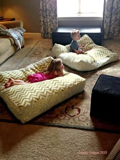 Floor pillows! Oh my! This is a must! Salon Bathroom, Giant Floor Pillows, Bean Bag Chairs, Bag Chairs, Kids Playroom, Kids' Room, My New Room, Bean Bag, Floor Pillow