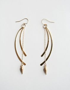 ★★★This modern earring is all about movement!  I was looking to create a design that was both organic and edgy.  I love the small spike - it adds just the right amount of sass.+ 14K Gold Plate Findings & 14K Gold Fill Ear Wire and Chain.+ Earrings measure 3.5 inches (8.89 cm) in length.+ Earrings are ready to ship.+ Your jewelry will come in a jewelry box, tied with a ribbon.➤➤ Have a question about this product, reach out to me here ➙ https://www.etsy.com/conversations/new?with_id=9057464&refer Edgy Everyday Metal Earrings, Modern Pierced Dangle Plug Earrings, Modern Pierced Dangle Linear Earrings, Handmade Edgy Dangle Earrings, Edgy Handmade Dangle Earrings, Modern Dangle Linear Earrings, Edgy Drop Earrings With Ear Wire, Modern Brass Wrap Earrings, Modern Metal Dangle Plug Earrings