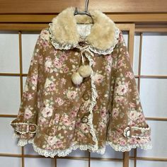 Liz Lisa Poncho, Hachi Style, Mori Kei Outfits, Liz Lisa, Lovely Clothes, J Fashion, Really Cute Outfits, Dream Clothes, Fancy Dresses