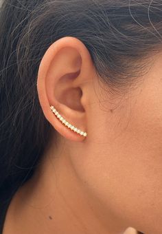 For Ready-to-ship items search here, https://etsy.me/39BDvMS Ear Climber Earrings / Earrings Gift for Women / Statement Earrings / Bridesmaid Gift / Diamond Earrings Features - Ready to Ship - Materials: Sterling Silver 925 - Color: Yellow Gold Plated, Rose Gold Plated and Silver - Gemstone: Cubic Zircon - Listing price is for 1 pair of earrings - Layaway Plan Available - SKU: UR-E41 Feel free to contact me with any questions or requests. :) IMPORTANT NOTE: UK, France, and International customer Dainty Ear Climbers For Party, Dainty Ear Climbers For Parties, Dainty Single Ear Climber For Parties, Ear Climber Earrings, Ear Climbers Earrings, Ear Climber, Earrings Bridesmaid, Climber Earrings, Ear Climbers