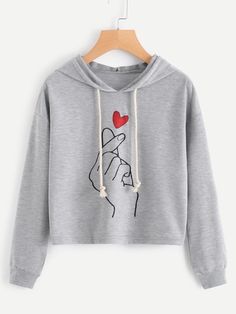 Shop Love Gesture Print Crop Marled Hoodie online. SheIn offers Love Gesture Print Crop Marled Hoodie & more to fit your fashionable needs. Anime Shirts, Hoodie Outfit, Contrast Collar, Hooded Pullover, Cute Casual Outfits