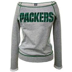 a women's sweatshirt with the word packers on it