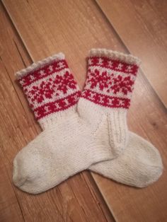 Hand knitted socks using natural sheep wool yarn, high-quality, very warm knitting yarn.Very warm, little scratchy, making healthy massage effect. Socks are the perfect home accessory for chilly evenings or you can wear it with lovely boots. Socks are very сomfortable so you can forget about your slippers and just wear these! Fantastic cozy, cute and lovely gift for someone special in your life! There is nothing better than a pair of handmade knit socks! The item will be shipped in 1-3 days afte White Socks For Winter Gifts, White Winter Socks As Gift, White Winter Gift Socks, Cream Knitted Socks For Winter, White Knitted Socks For Winter, Handmade White Socks For Gifts, White Knitted Winter Socks, Handmade White Socks As Gift, Handmade White Socks For Gift