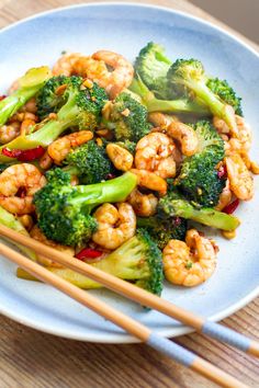 shrimp and broccoli stir fry with cashew nuts