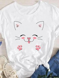 Olivia Mark - Love Heart Letter Print Round Neck Short Sleeve Shirt Bulldog Print, Heart Letter, Sweatshirt Short Sleeve, Couple T-shirt, Minimalist Prints, Slim Fit Shorts, Letter Print, Types Of Collars, Letter Prints