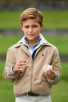 Captured in seasonal hues emblematic of classic Polo Ralph Lauren Style, our Kids Classics Refresh collection highlights lightweight outerwear essentials. Royal Kids Outfits, Preppy Kids Clothes, Preppy Baby Boy, Trendy Boy Outfits, Kids Hair Cuts