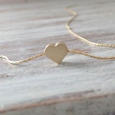 Valentines gold filled heart necklace Cute Gold Necklace, Tiny Gold Necklace, Petite Jewelry, Minimalist Necklace Gold, Heart Shaped Jewelry, Sparkle Jewelry, Necklace Heart, Gold Heart Necklace, Gold Choker Necklace