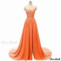 Olivia Mark - Exquisite and chic tailored evening dress for graduation ceremonies, formal gatherings and fashion shows Dresses For Graduation Ceremony, Gown Aesthetic, Backless Evening Gowns, White Evening Gowns, Evening Gowns Elegant, Long Evening Gowns, Vintage Maxi Dress, Evening Dresses Elegant, Evening Party Dress