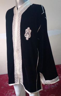 Moroccan Men Tunic Caftan Jabador Moroccan kaftan Cotton | Etsy Traditional Festival Thobe With Dabka Embroidery, Traditional Abaya With Chikankari Embroidery For Eid, Traditional Chikankari Embroidery Abaya For Eid, Traditional Embroidered Abaya, Traditional Thobe With Traditional Drape For Eid, Traditional Long Thobe For Festivals, Traditional Long Kaftan For Ceremonial Occasions, Traditional Thobe With Drape For Eid, Traditional Long Thobe For Ceremonial Occasions