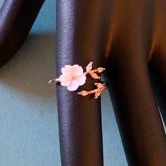 This Is A Beautiful Crystal Zircon Shell Flower Ring. *One Ring Delicate Flower Ring For Spring, Spring Rose Gold Flower Ring, Spring Wedding Rose Gold Flower Ring, Flower Shaped Birthstone Ring, One Ring, Flower Ring, Tan Brown, Womens Jewelry Rings, Shells