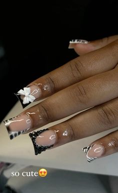 Black And White Cute Nails, Cute Duck Nails Black, Birthday Short Acrylic Nails, Black And White Nails Ideas Short, Short Acrylic Nails 2024, Acrylic Nails Duck Shape, Rod Wave Nail Ideas, White And Black French Nails, Duck Nail Designs Short