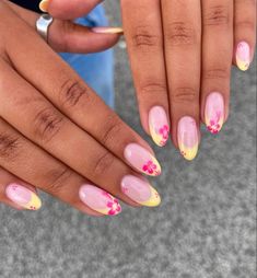 Hawaii Nails, Smink Inspiration, Summery Nails, Her Nails, Summer Acrylic Nails, Beach Nails, Yellow Nails, Cute Acrylic Nails