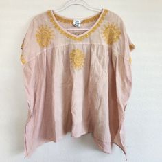 Light, Flowy Summer Blouse (Slits On Both Sides). 100% Cotton. Nwt. Ivy Jane Pale Peach Color? Pale Peach Color, Pale Peach, Summer Blouse, Boho Blouse, Summer Blouses, Peach Color, Boho Blouses, Both Sides, Pink Orange