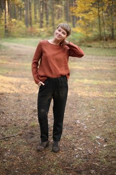 Minimal Linen Blouse. Long Sleeve Linen Top. Basic Linen Top. - Etsy Casual Linen Blouse For Fall Gatherings, Linen Blouse For Casual Gatherings In Fall, Fall Linen Blouse For Casual Gatherings, Flax Relaxed Fit Top For Fall, Casual Linen Tops For Fall Gatherings, Linen Tops For Casual Fall Gatherings, Relaxed Linen Tops For Fall, Long Sleeve Linen Shirt, Blouse Long Sleeve