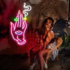 Neon Joint Sign Tripping Smoking Hand Weed Led Light 1 Body Neon Sign, Aesthetic Female, Custom Neon Lights, Female Body, Simple Lighting, Custom Neon Signs, Girl Body, Led Neon Signs, Neon Lighting