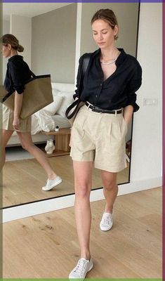 Beige Shorts Outfit, Summer Business Casual Outfits, Chique Outfit, Business Casual Summer, Looks Pinterest, Paris Mode, Business Casual Outfits, Fashion Mode, Looks Style