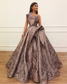 Red Carpet Dress, Dinner Gowns, Carpet Dress, Outfit Classy, Sketches Dresses, Event Outfit, فستان سهرة, Gala Dresses