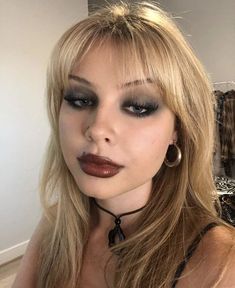 Dark Makeup Looks, Maquillage On Fleek, 90s Makeup, Makijaż Smokey Eye